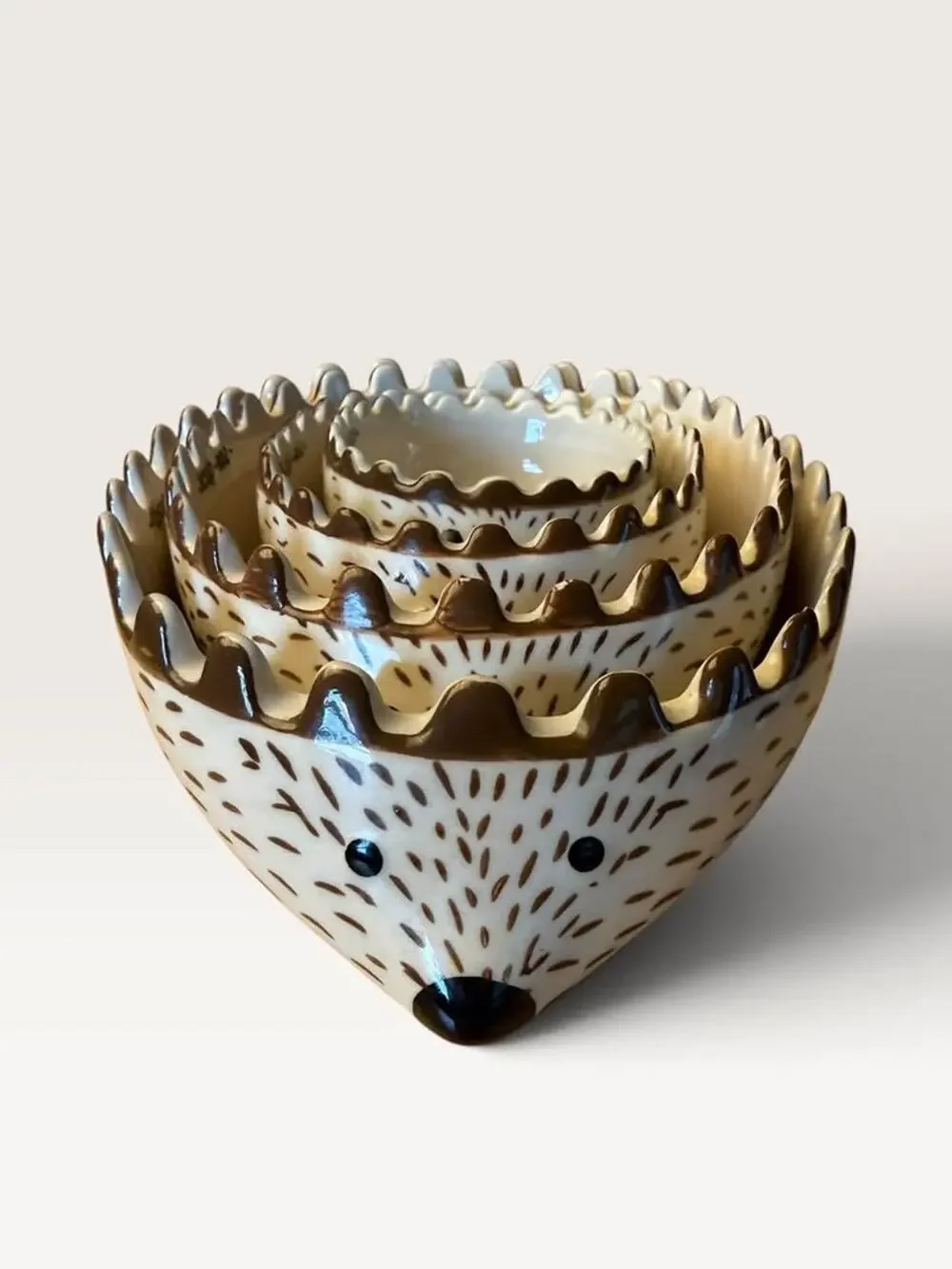 Creative Co-Op Hedgehog Measuring Cups – Set of 4